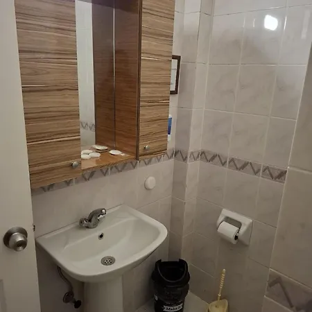 Lion Hotel 3*